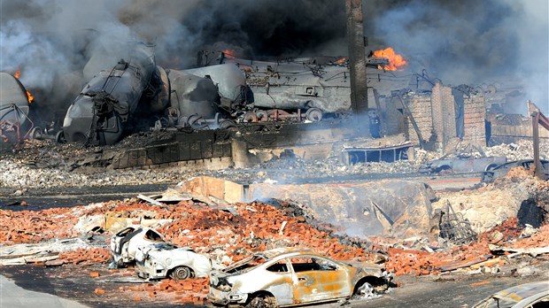Lac-Mégantic : Une œuvre commémorera l'implication des pompiers d'ici
